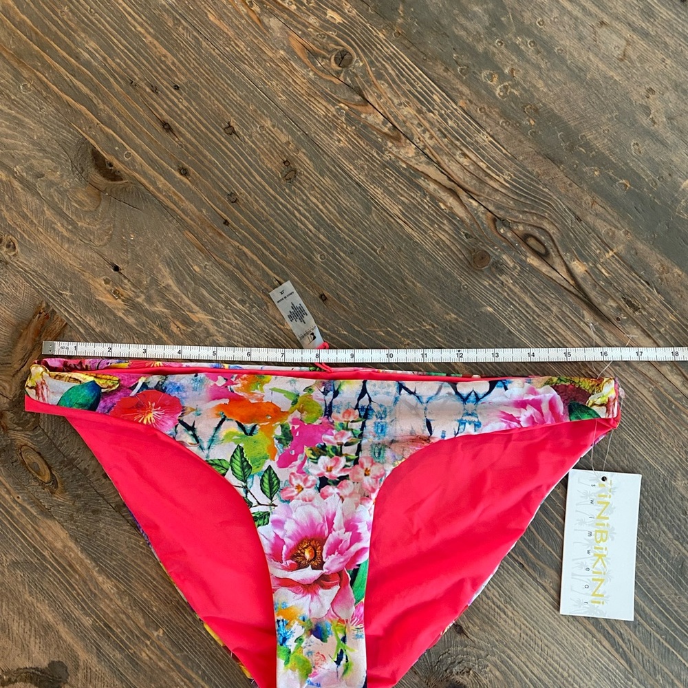 NWT-TiniBikini Swimwear Reversible Bottoms - Picture 6 of 9